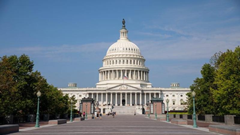 美众院通过外国情报监视法案修订版