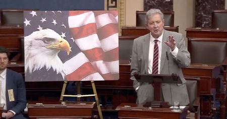 肯尼迪推动以预算协调程序通过SAVE美国法案 参议院规则博弈进入关键阶段